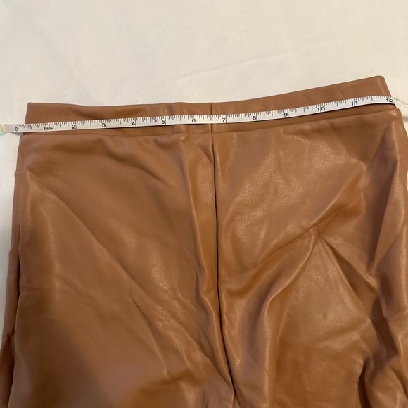 SKIMS Faux Leather Pants - Picture 8 of 12